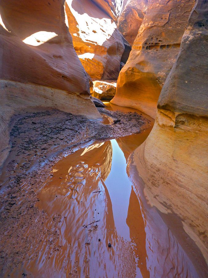 Best Slot Canyons Near Moab